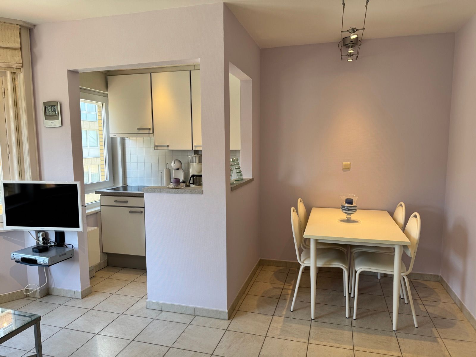 Salon et cuisine ouverte